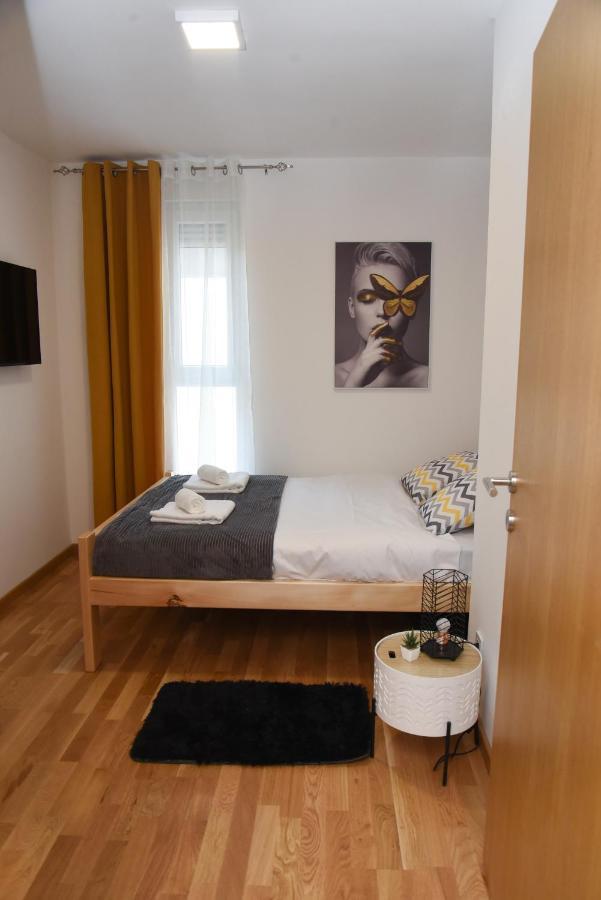 Millenium Apartment سوكو بانيا المظهر الخارجي الصورة